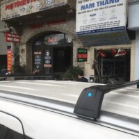 Lắp giá nóc 2 thanh ngang dùng chung là giải pháp tuyệt vời