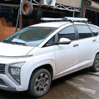 Cản chướng ngại vật bằng baga mui xe Toyota Avanza Premio vô cùng tuyệt vời