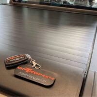 Nắp thùng cuộn điện Option xe Ranger Raptor thuận tiện cho người dùng