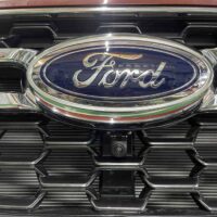 Thiết kế camera 3 Mắt Ford Everest nhỏ gọn, sang trọng