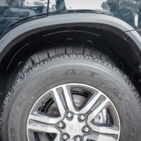 Lòng vè nhựa cho xe Chevrolet Colorado