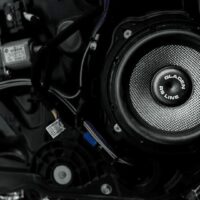 Độ loa cánh cửa ô tô