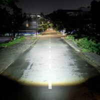 Ánh sáng Pha chiếu xa lên đến 1000m