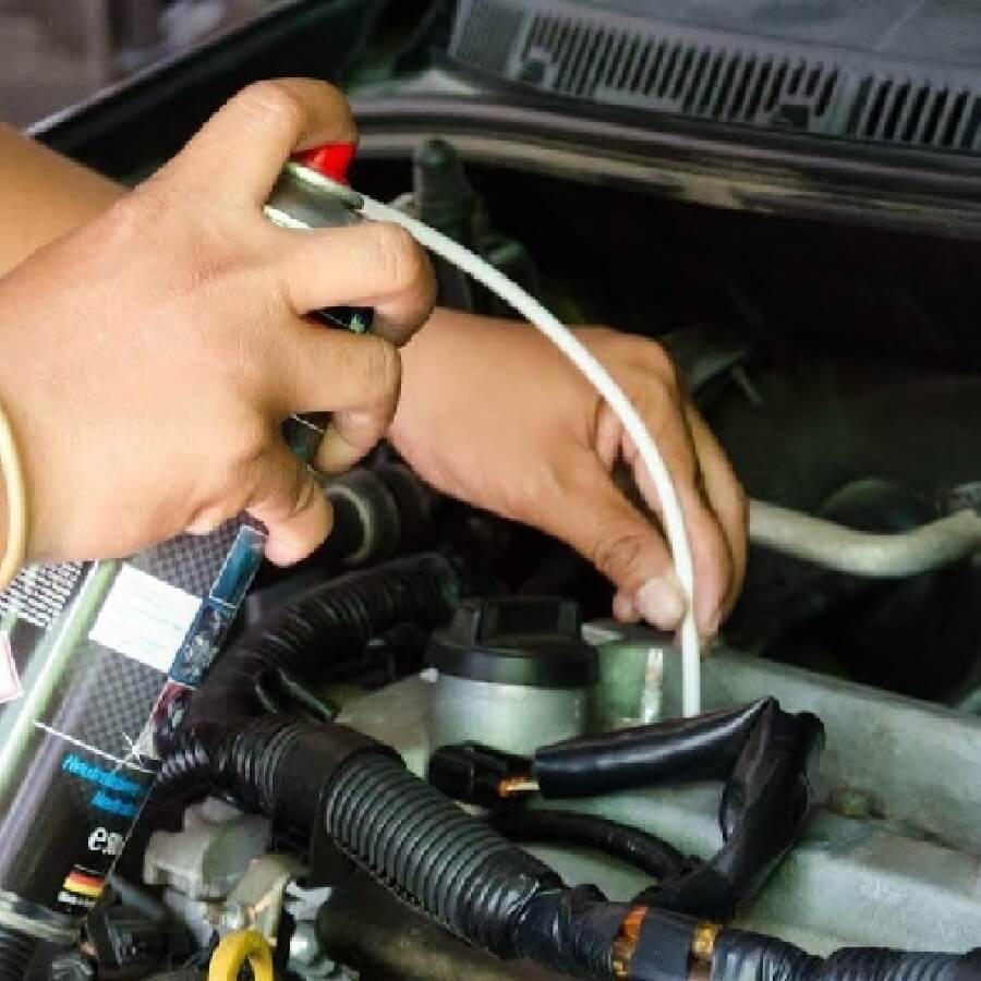 Dung dịch vệ sinh buồng đốt ô tô