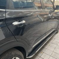 Bệ bước chân Kia Carens 2023 mẫu Cayenne chất lượng tại OrokingAuto