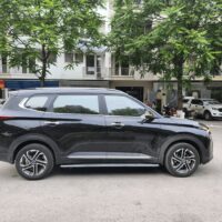 Lợi ích của việc khi lắp đặt bệ bước chân Kia Carens 2023 mẫu Macan Black