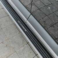 Đặc điểm của bệ bước chân Kia Carens 2023 mẫu MH