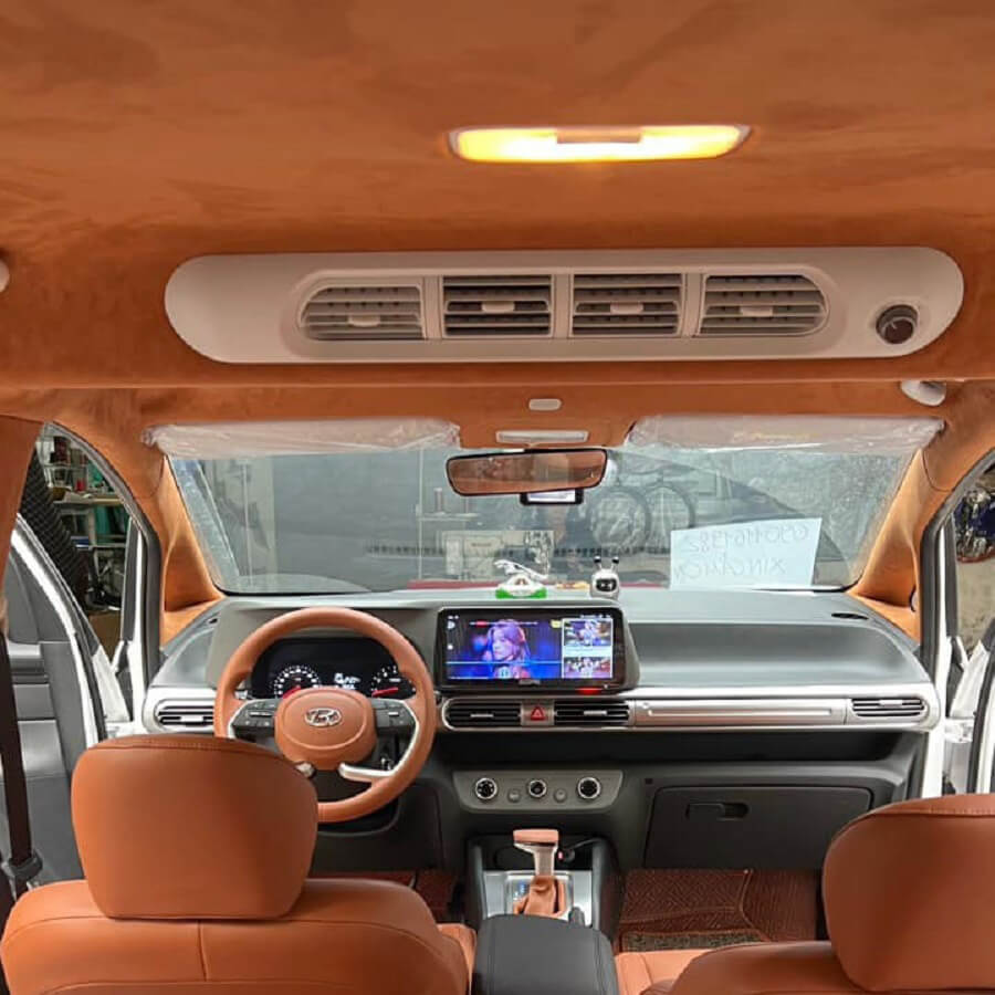 Có nên bọc trần ô tô