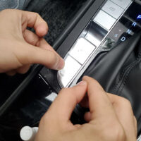 Bảo vệ nội thất xe Hyundai Custin không bị phai màu, bong tróc