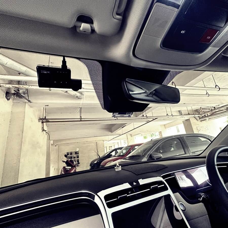 Lắp camera trước cho ô tô