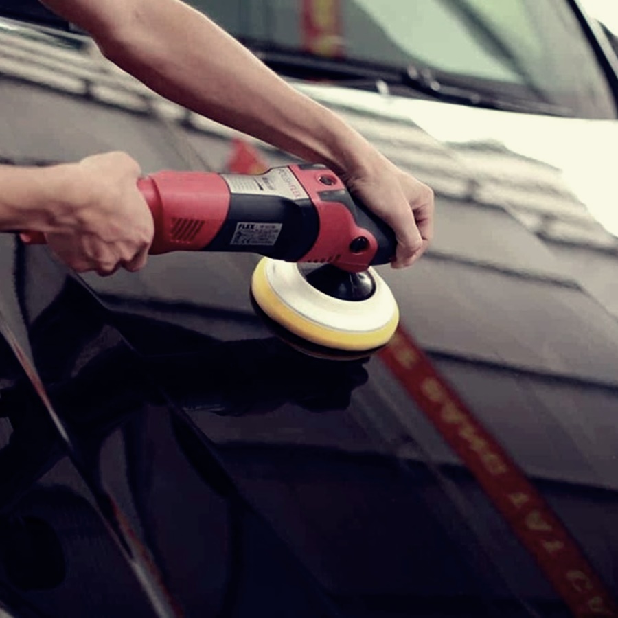 Đánh bass xe ô tô