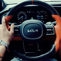 Sơn đổi màu nội thất xe Carnival