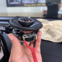 Các bước lắp loa center cho Hyundai Elantra 2023