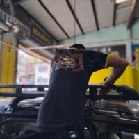 Cản chướng ngại vật bằng baga nóc xe Mitsubishi Zinger vô cùng tuyệt vời