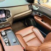 Lắp đặt bọc ghế da nappa xe Volvo XC90
