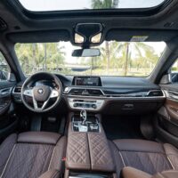 Quy trình thi công bọc trần da lộn xe BMW 740Li tại OroKing Auto