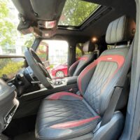Bọc trần da lộn xe Mercedes G63 giúp nâng tầm nội thất ô tô trở nên sang trọng và cuốn hút hơn.