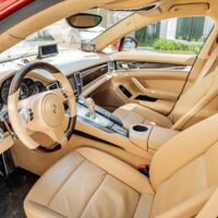 Quy trình thi công bọc trần da lộn xe Porsche Panamera tại OroKing Auto