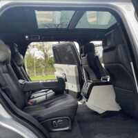 Da lộn sở hữu khả năng cách nhiệt hiệu quả, đánh tay oi bức trong ngày nắng nóng.