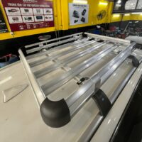 Trang bị thêm combo baga mui xe Vinfast Lux SA + 2 thanh ngang thì chiếc xe của bạn thêm phần mạnh mẽ và cứng cáp hơn nhiều lần.