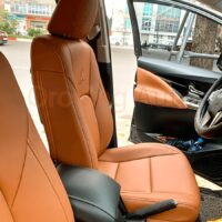 Giá Đổi Màu Nội Thất Toyota Innova Cross 2024