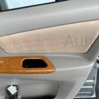 Bọc da taplo Toyota Innova Cross 2024