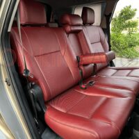 Lý do nên đổi màu nội thất Toyota Innova Cross 2024