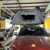 Lều gắn nóc dã ngoại cao cấp cho Ford Everest