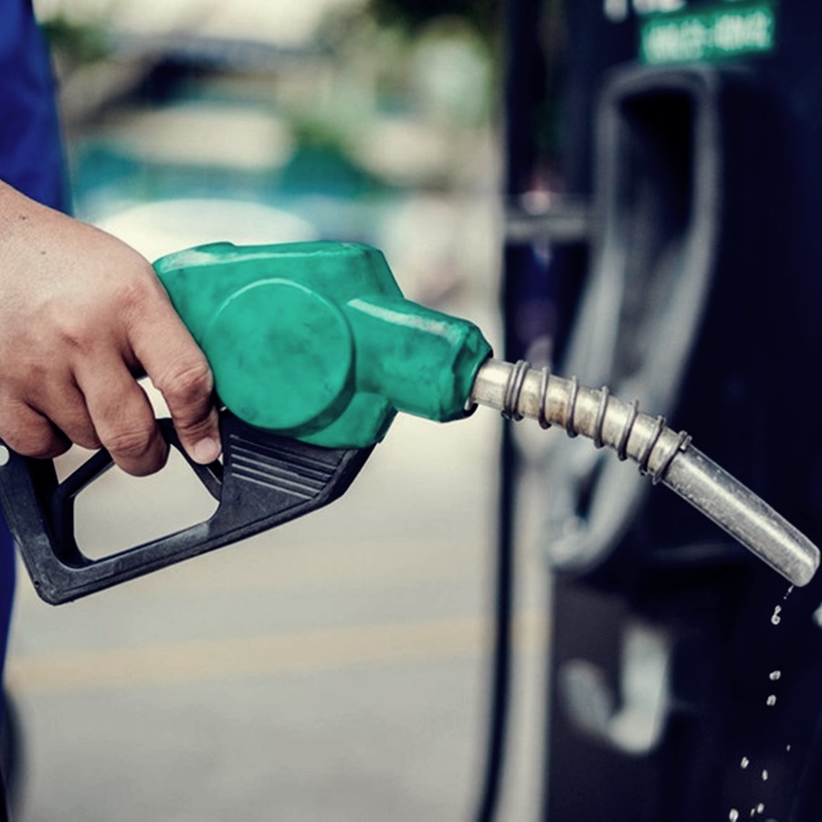 Nên đổ xăng nào cho ô tô