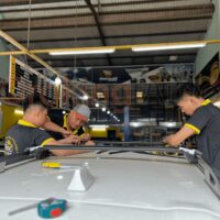 Cốp nóc xe Subaru Forester chứa đựng nhiều đồ đạc