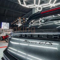 Dán PPF Porsche Macan chính hãng Teckwrap chống trầy xước hiệu quả