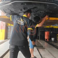 Lắp đặt giáp gầm Toyota Camry 2019 - 2023 tại OroKing Auto