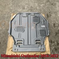 Lắp đặt tấm chắn gầm Mitsubishi Outlander 2016 - 2022 tại OroKing Auto