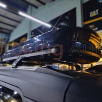 Nóc Kia Carens 600l được trang bị phụ kiện cốp