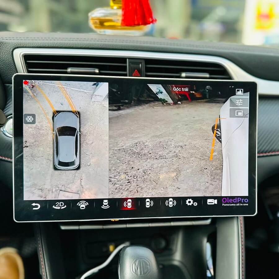 Camera 360 độ cho ô tô