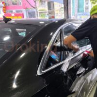 Dán phim PPF đèn ô tô chống xước