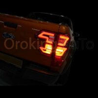 Hình ảnh sau khi thay độ đèn hậu Ford Ranger màu đỏ nguyên cụm