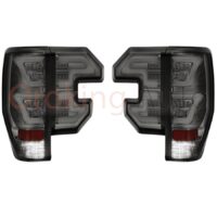 Hình ảnh sau khi thay độ đèn hậu Ford Ranger màu khói viền led trắng nguyên cụm