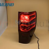 Hình ảnh sau khi thay độ đèn hậu Ford Ranger mẫu Mercedes nguyên cụm