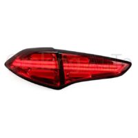 Đèn hậu Hyundai Tucson 2015 nguyên cụm sở hữu thiết kế đẹp mắt - sang trọng cùng dãy màu nổi bật và sinh động.