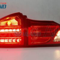 Đèn hậu Honda City 2015 - 2018 mẫu Mercedes C nguyên cụm sở hữu thiết kế đẹp mắt - sang trọng cùng dãy màu nổi bật và sinh động.