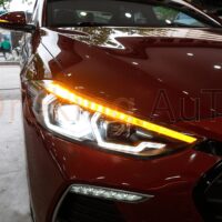 Đèn pha Hyundai Elantra 2016 - 2018 mẫu BMW nguyên cụm khắc phục hạn chế của thiết kế nguyên bản