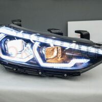 Độ đèn pha Hyundai Elantra 2016 - 2018 mẫu BMW nguyên cụm tại OroKing Auto