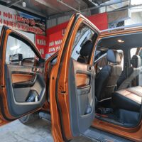 Đổi Màu Nội Thất Ford Ranger Stormtrak 2024