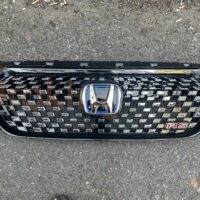 Lắp đặt Mặt Ca Lăng Honda HRV tại Oroking Auto