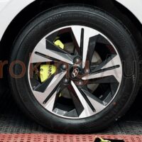 Lắp đặt ốp má phanh Brembo Hyundai Elantra 2017 - 2022