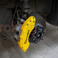 Nâng cấp phanh Brembo cho Toyota Altis