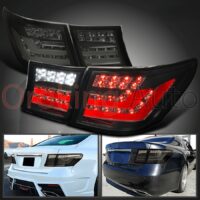 Đèn hậu Lexus LS460 nguyên cụm sở hữu thiết kế đẹp mắt - sang trọng cùng dãy màu nổi bật và sinh động.