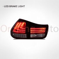 Đèn hậu Lexus RX350 2008 nguyên cụm sở hữu thiết kế đẹp mắt - sang trọng cùng dãy màu nổi bật và sinh động.