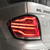 Đèn hậu Mercedes ML350 2005 mẫu JY nguyên cụm tại OroKing Auto